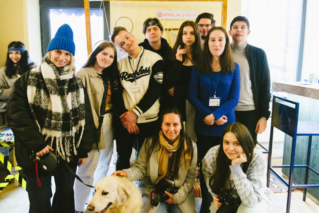 11.02.23 Market-102-X5